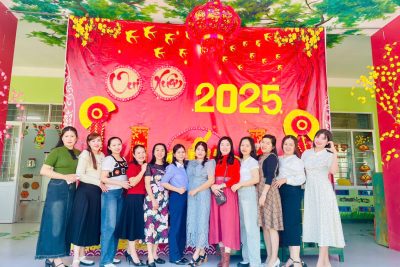 Chào xuân 2025